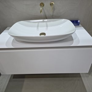 Villeroy & Boch 100cm White Vanity Unit with LED Lights